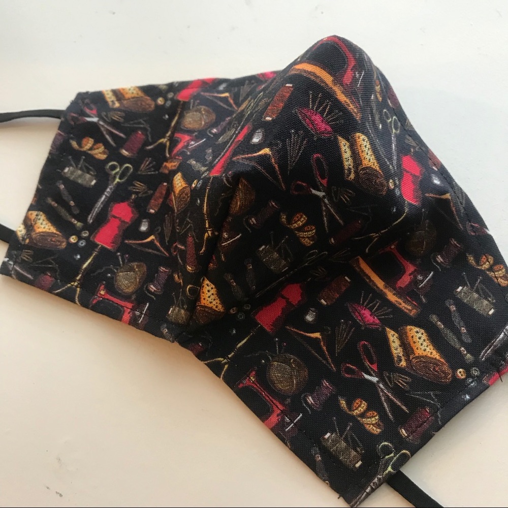 Adjustable Dressmaker’s Mask